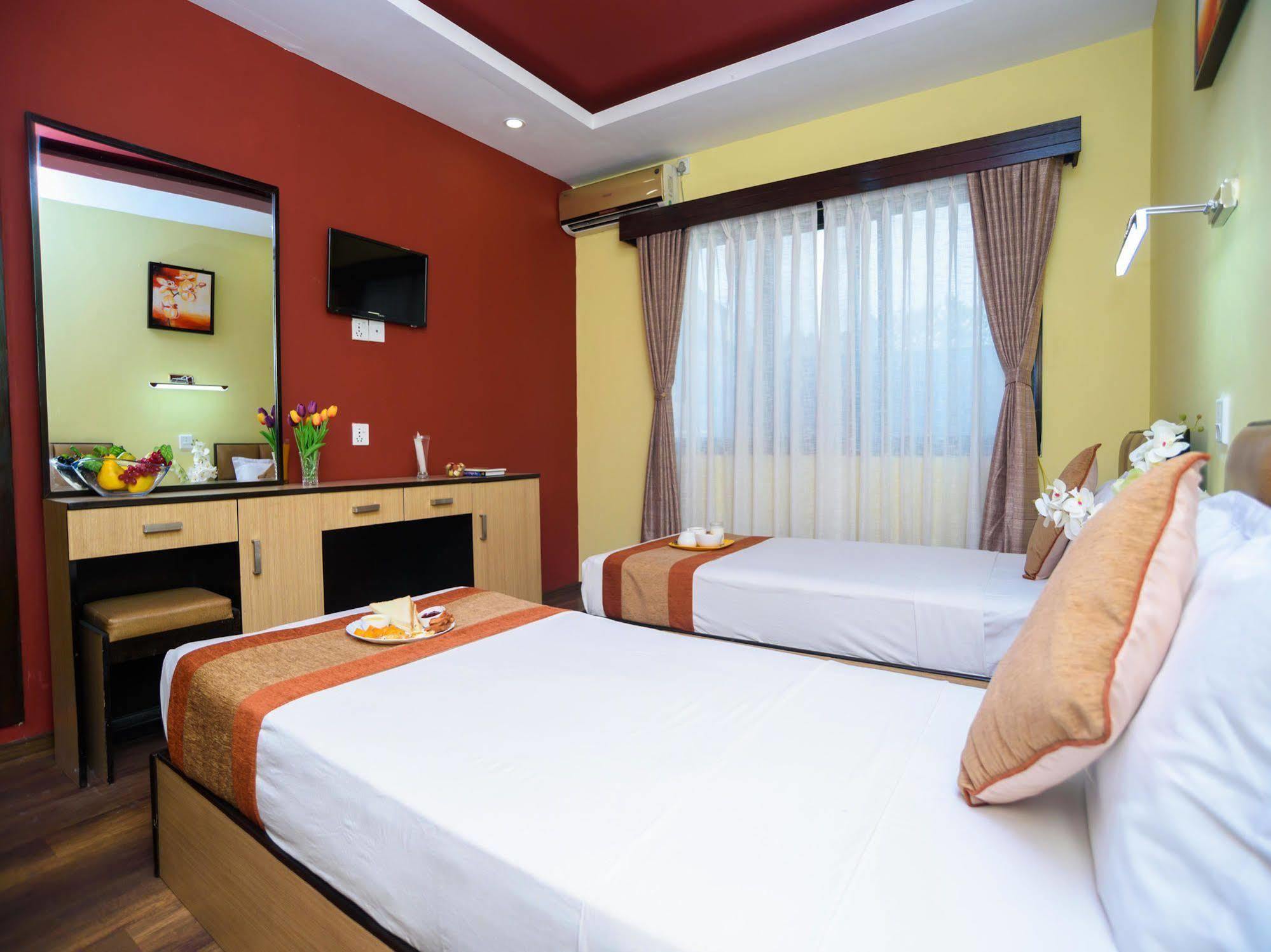 Oyo 105 Hotel Travel Inn Katmandu Eksteriør bilde